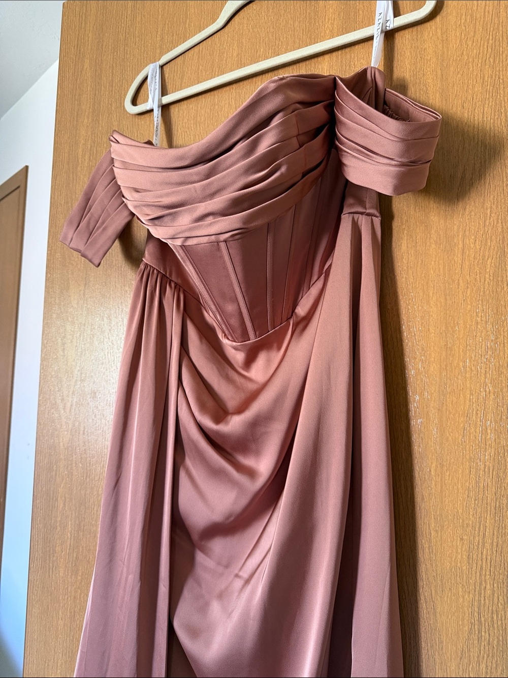 Azazie x KENDALL + KYLIE Bronzer Off‑Shoulder Bridesmaid Gown – Size A14